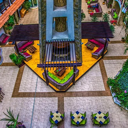 ホテル Mpm ギネス バンスコ