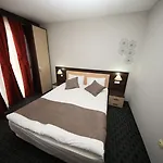 Hotel Mpm Guinness