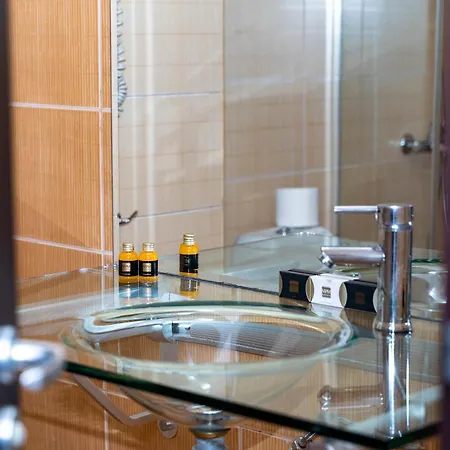 Hotel Mpm Guinness