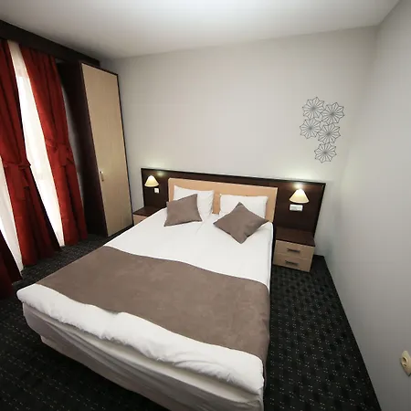 Hotel Mpm Guinness